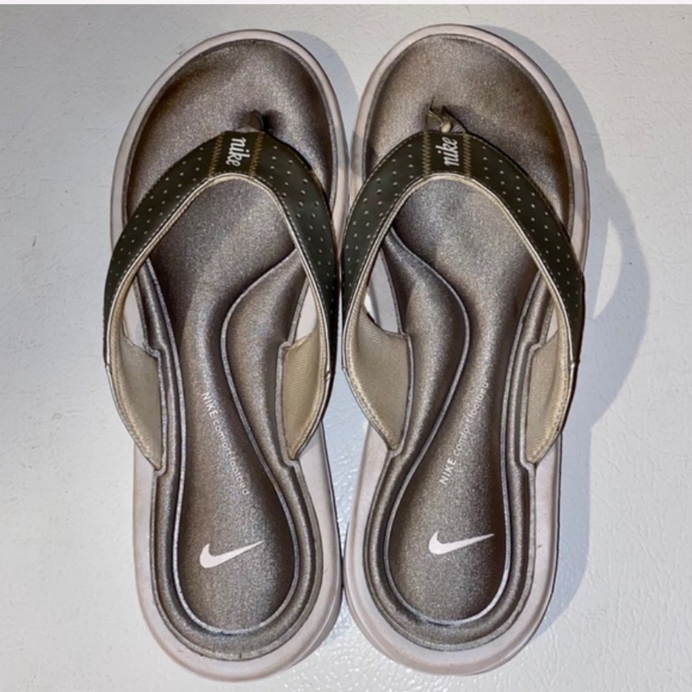 nike memory foam flip flops